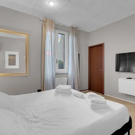 The House Of Via Muratori 11 Milan